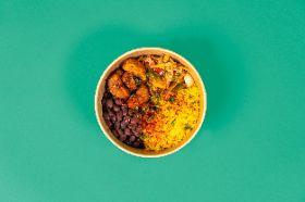 Coconut and turmeric rice, seasoned black beans, fried plantains, grilled Jackfruit with creole sauce. GLUTEN AND DAIRY FREE