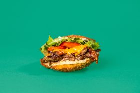 Tender beef striploin served on homemade fried bread with our one-of-a-kind creole and creamy sauce.